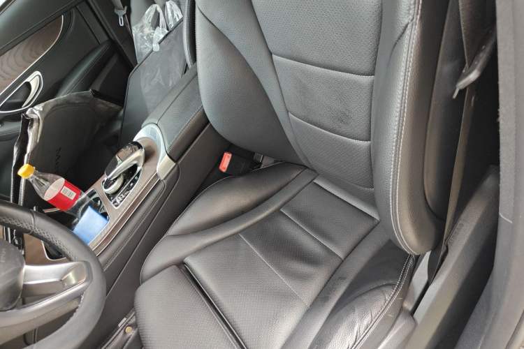Used Mercedes-Benz GLC 2017 GLC 300 4MATIC Sport Edition Left Front Seat