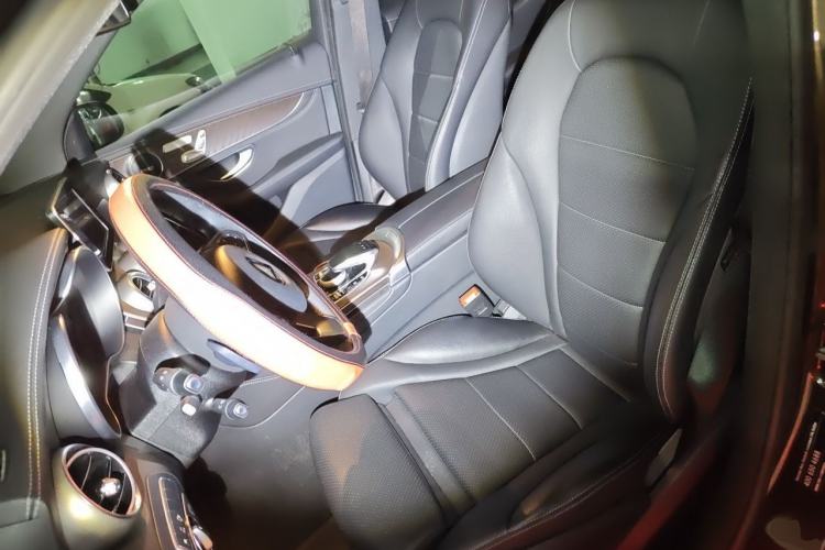 Used Mercedes-Benz GLC 2017 GLC 300 4MATIC Sport Edition Left Front Seat