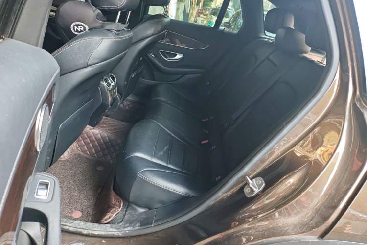 Used Mercedes-Benz GLC 2017 GLC 260 4MATIC Dynamic Edition Left Rear Seat