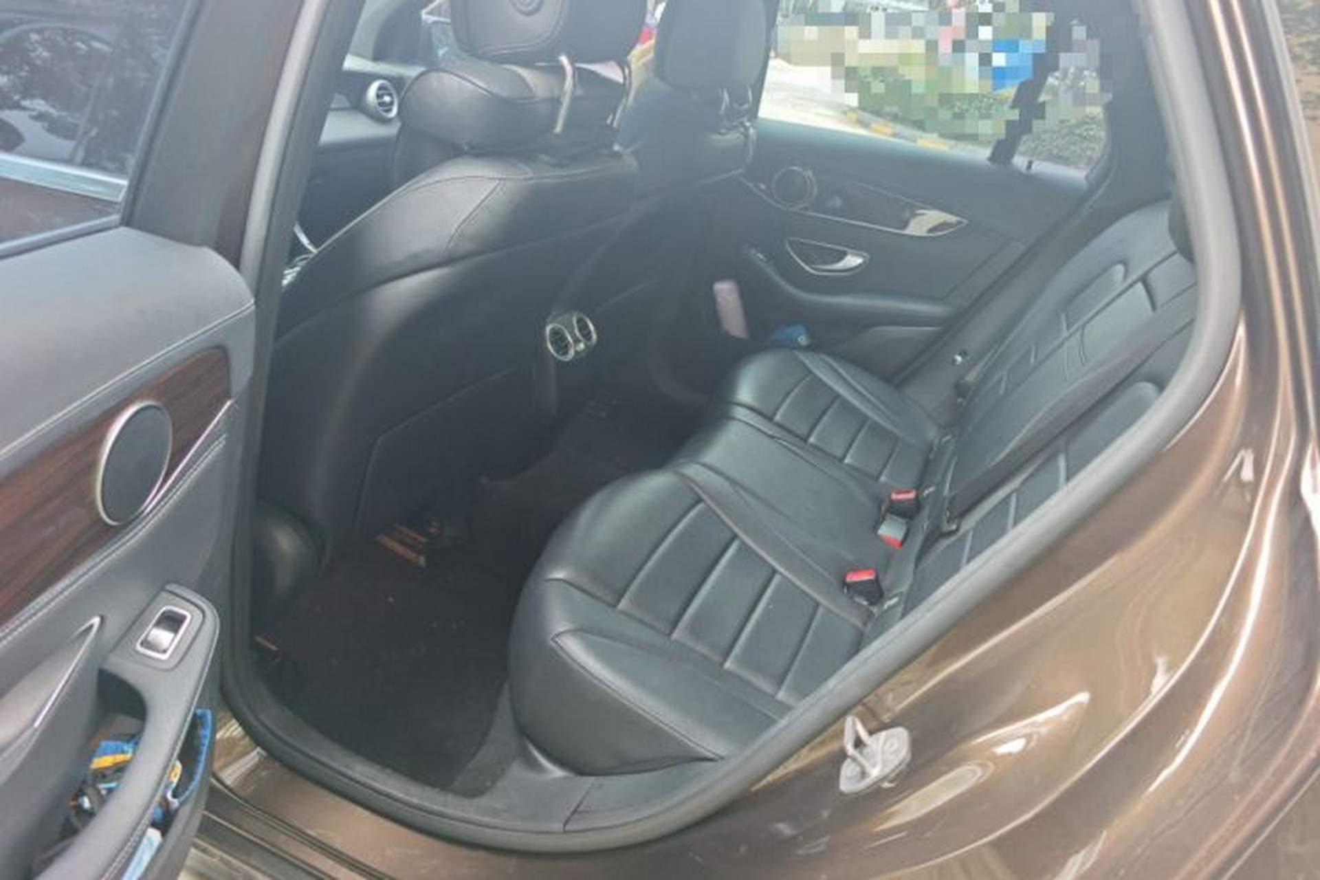 Used Mercedes-Benz GLC 2017 GLC 260 4MATIC Luxury Model Left Rear Seat