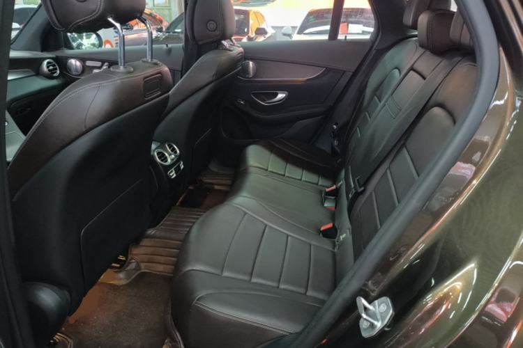 Used Mercedes-Benz GLC 2017 GLC 300 4MATIC Sport Edition Left Rear Seat