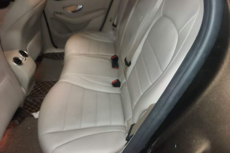 Used Mercedes-Benz GLC 2017 GLC 260 4MATIC Dynamic Edition Left Rear Seat