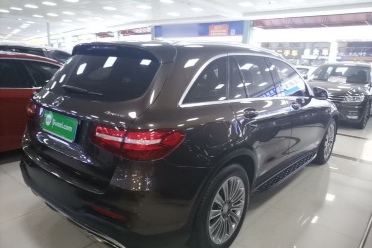 Used Mercedes-Benz GLC 2017 GLC 260 4MATIC Dynamic Edition Rear Right 45 Deg