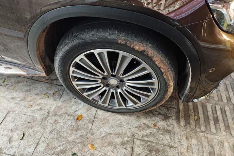 Used Mercedes-Benz GLC 2017 GLC 260 4MATIC Dynamic Edition Right Front Wheel Hub