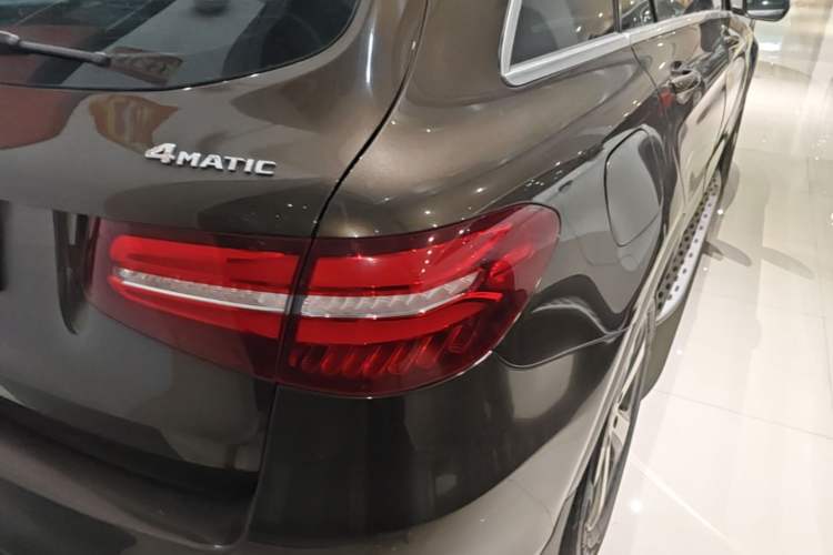 Used Mercedes-Benz GLC 2017 GLC 260 4MATIC Luxury Model Right Rear Taillight