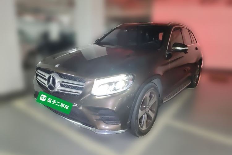 Used Mercedes-Benz GLC 2017 GLC 300 4MATIC Sport Edition Guazi used car, China used car export, Used car for sale, Used Mercedes-Benz cars, Cheapest cars for sale