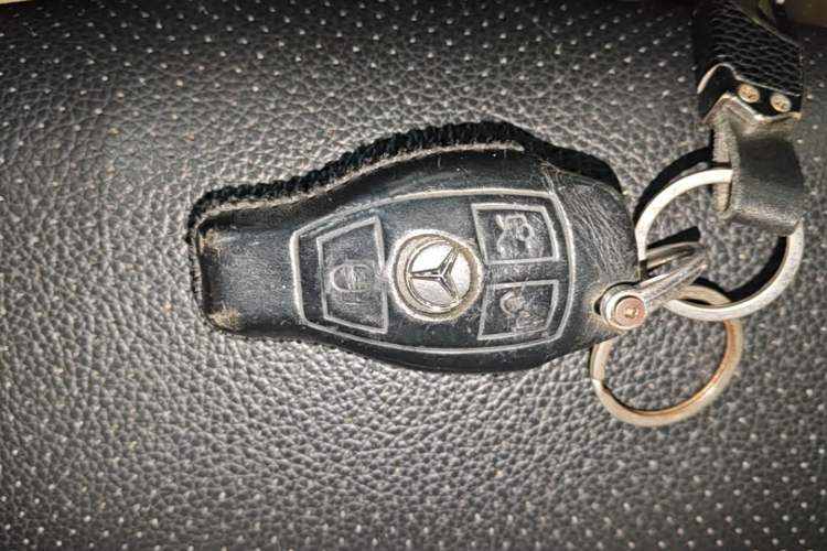 Used Mercedes-Benz GLC 2017 GLC 260 4MATIC Luxury Model Vehicle Key