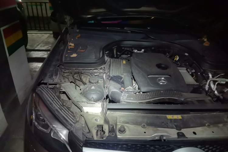 Used Mercedes-Benz GLC 2017 GLC 260 4MATIC Dynamic Edition Engine Bay Right