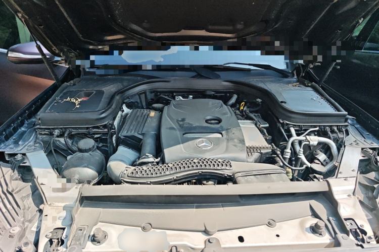 Used Mercedes-Benz GLC 2017 GLC 260 4MATIC Dynamic Edition Engine Bay