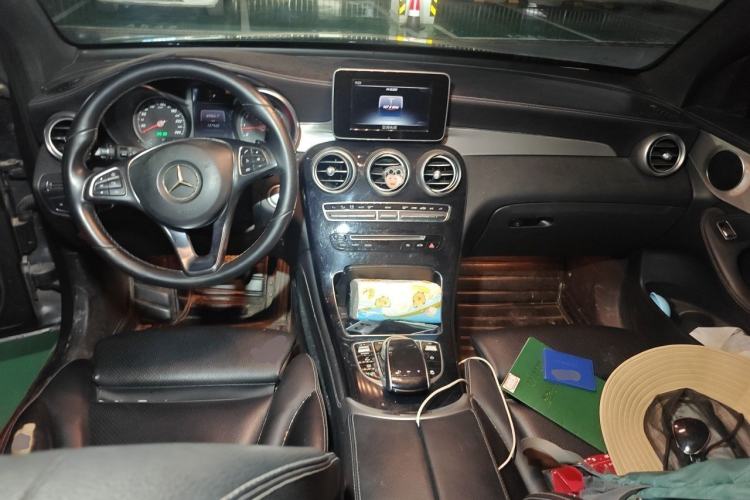 Used Mercedes-Benz GLC 2017 GLC 200 4MATIC Center Console