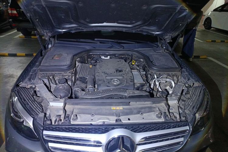 Used Mercedes-Benz GLC 2017 GLC 260 4MATIC Dynamic Edition Engine Bay