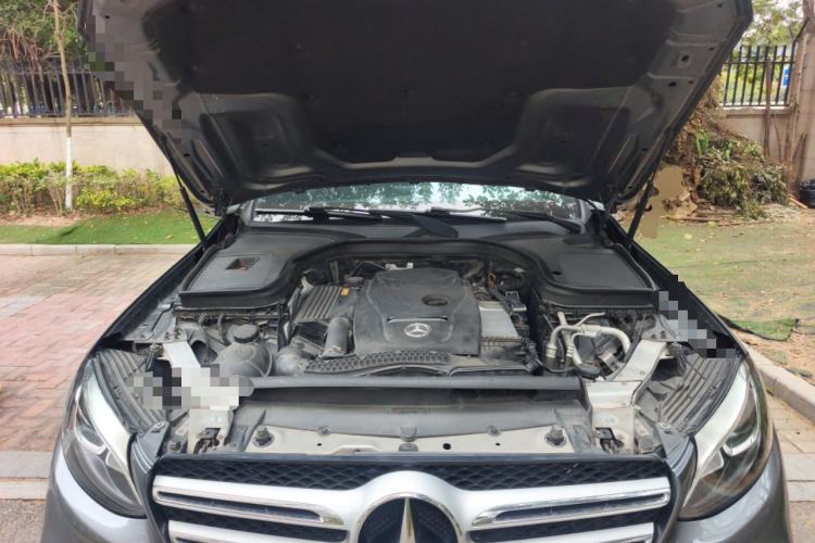 Used Mercedes-Benz GLC 2017 GLC 260 4MATIC Dynamic Edition Engine Bay