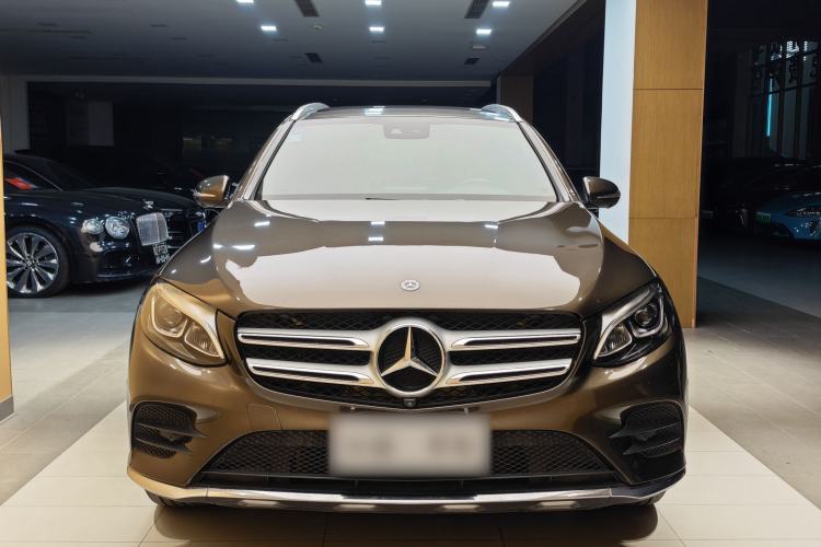 Used Mercedes-Benz GLC 2017 GLC 260 4MATIC Luxury Model Exterior 13