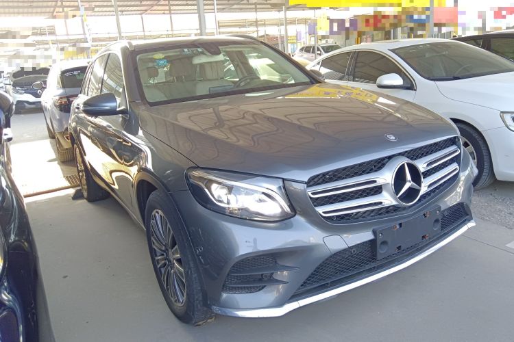 Used Mercedes-Benz GLC 2017 GLC 260 4MATIC Dynamic Edition Exterior 2