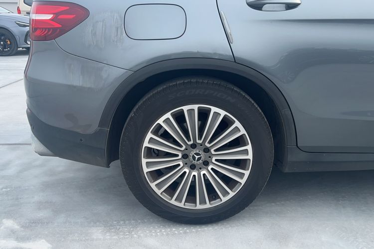 Used Mercedes-Benz GLC 2017 GLC 200 4MATIC Exterior 3
