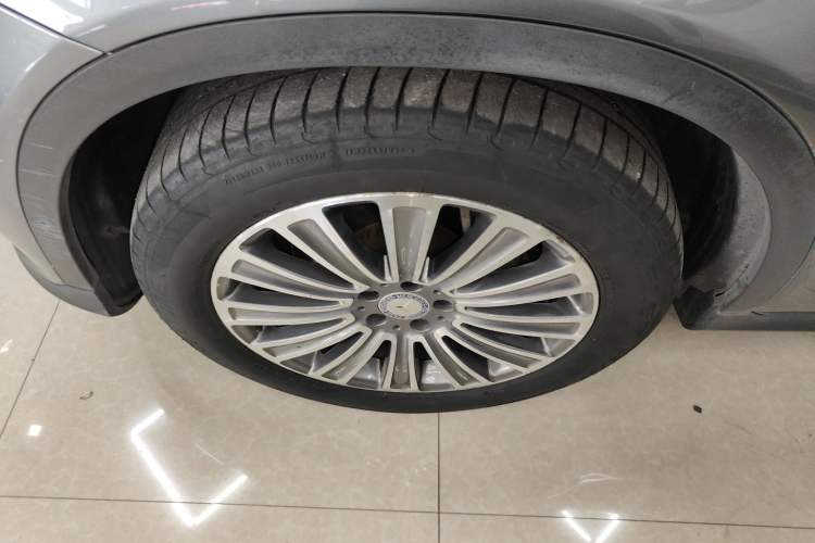Used Mercedes-Benz GLC 2017 GLC 200 4MATIC Exterior 4