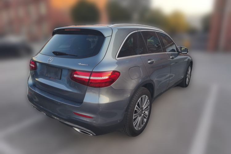 Used Mercedes-Benz GLC 2017 GLC 260 4MATIC Dynamic Edition Exterior 5