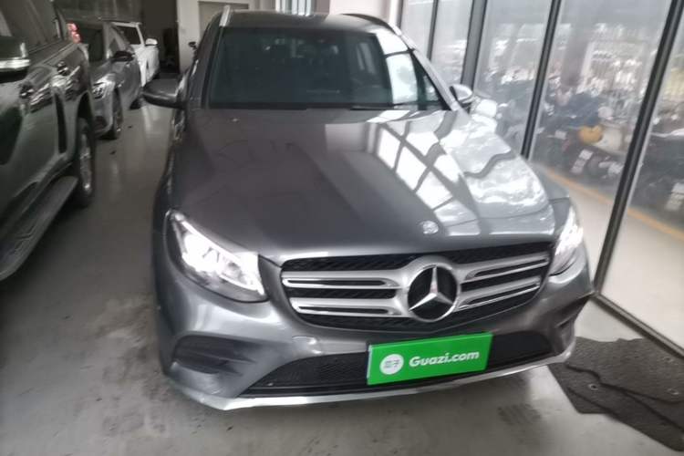 Used Mercedes-Benz GLC 2017 GLC 260 4MATIC Dynamic Edition Front