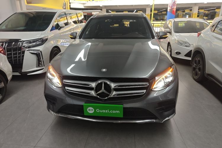 Used Mercedes-Benz GLC 2017 GLC 260 4MATIC Luxury Model Front