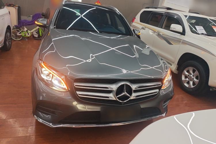 Used Mercedes-Benz GLC 2017 GLC 260 4MATIC Luxury Model Front