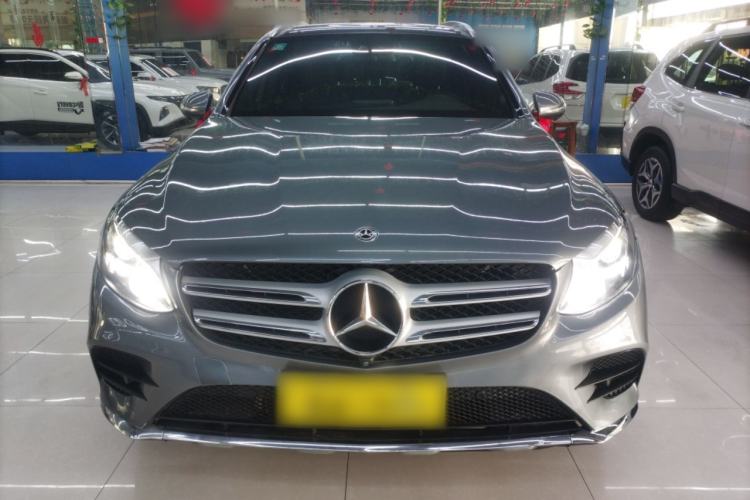 Used Mercedes-Benz GLC 2017 GLC 260 4MATIC Luxury Model Front