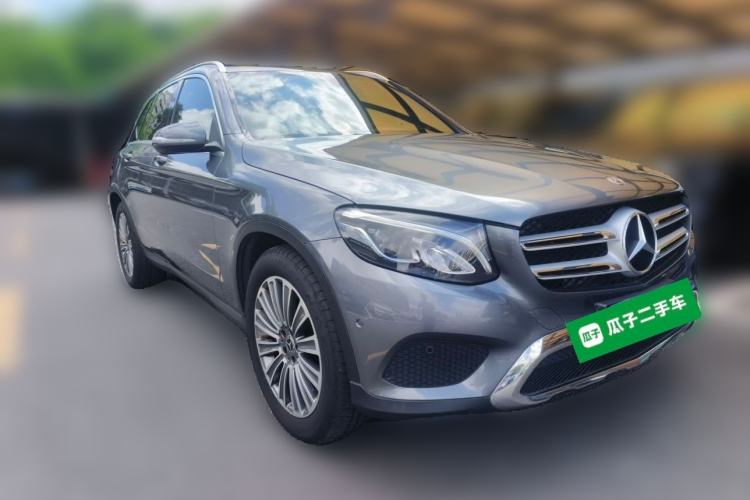 Used Mercedes-Benz GLC 2017 GLC 200 4MATIC Front Right 45 Deg