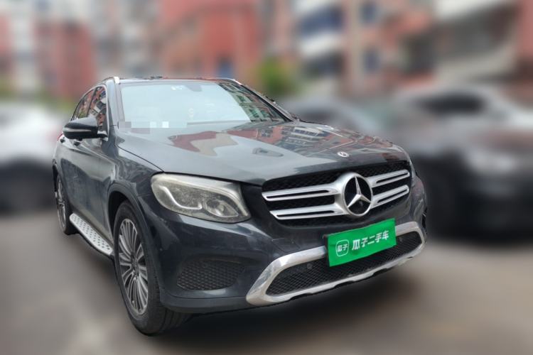 Used Mercedes-Benz GLC 2017 GLC 200 4MATIC Front Right 45 Deg