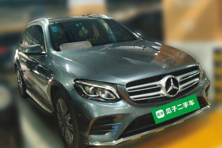 Used Mercedes-Benz GLC 2017 GLC 260 4MATIC Dynamic Edition Front Right 45 Deg