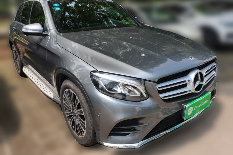 Used Mercedes-Benz GLC 2017 GLC 260 4MATIC Dynamic Edition Front Right 45 Deg