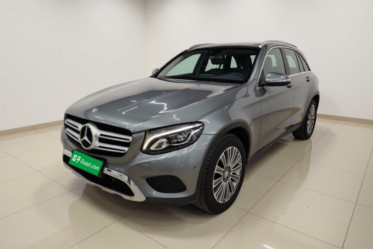Used Mercedes-Benz GLC 2017 GLC 200 4MATIC Guazi used car, China used car export, Used car for sale, Used cars, Cheapest cars for sale