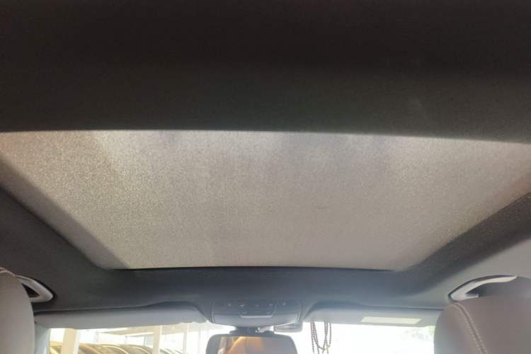 Used Mercedes-Benz GLC 2017 GLC 200 4MATIC Headliner