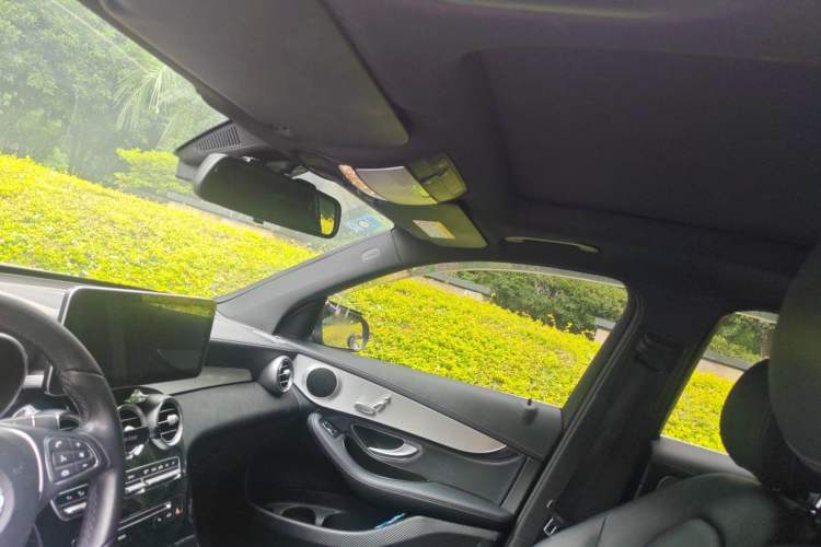 Used Mercedes-Benz GLC 2017 GLC 200 4MATIC Headliner