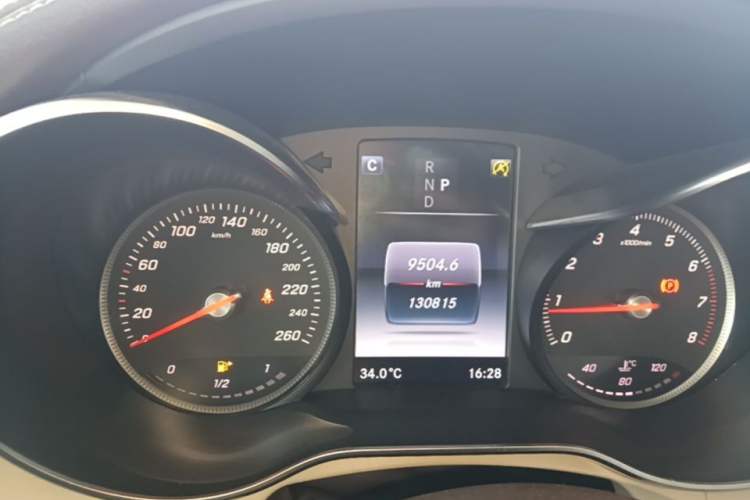 Used Mercedes-Benz GLC 2017 GLC 260 4MATIC Dynamic Edition Instrument Cluster