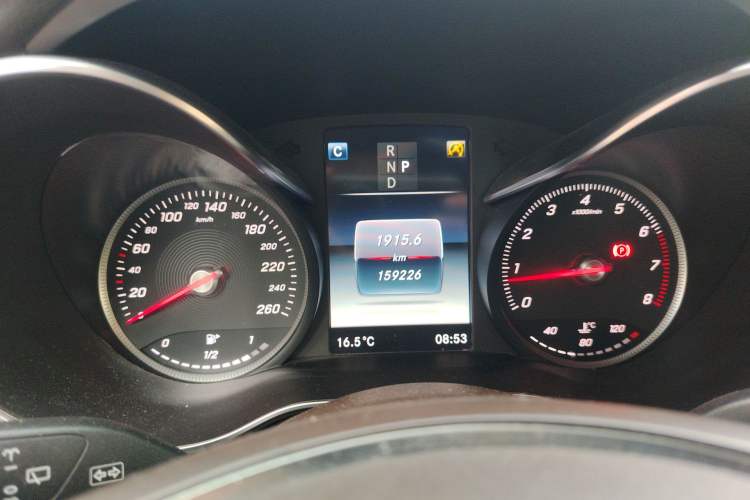 Used Mercedes-Benz GLC 2017 GLC 260 4MATIC Luxury Model Instrument Cluster