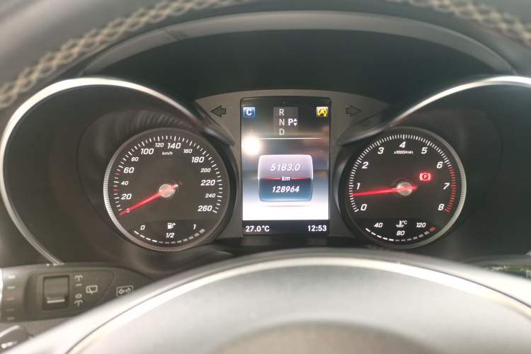 Used Mercedes-Benz GLC 2017 GLC 260 4MATIC Dynamic Edition Instrument Cluster