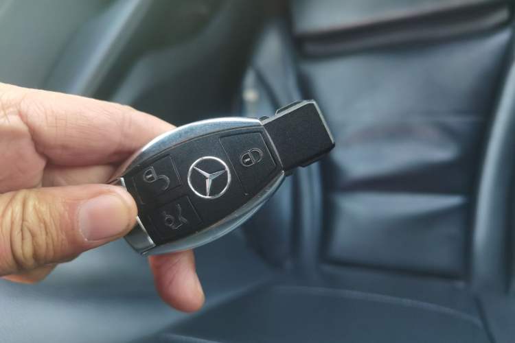 Used Mercedes-Benz GLC 2017 GLC 260 4MATIC Dynamic Edition Interior 1