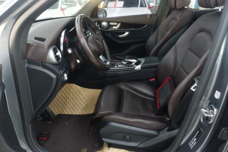 Used Mercedes-Benz GLC 2017 GLC 260 4MATIC Luxury Model Left Front Seat