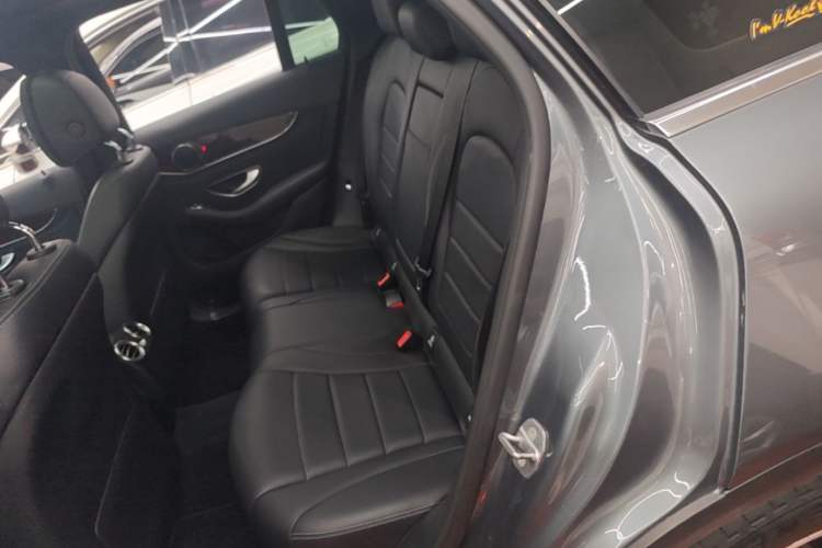 Used Mercedes-Benz GLC 2017 GLC 260 4MATIC Luxury Model Left Rear Seat