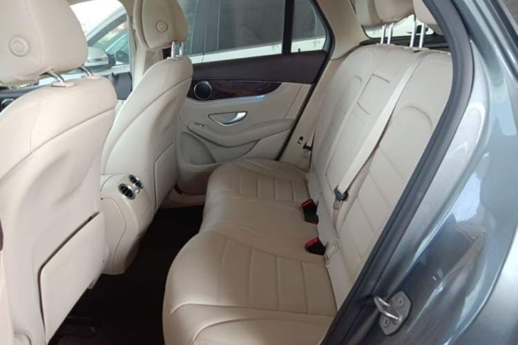 Used Mercedes-Benz GLC 2017 GLC 260 4MATIC Dynamic Edition Left Rear Seat