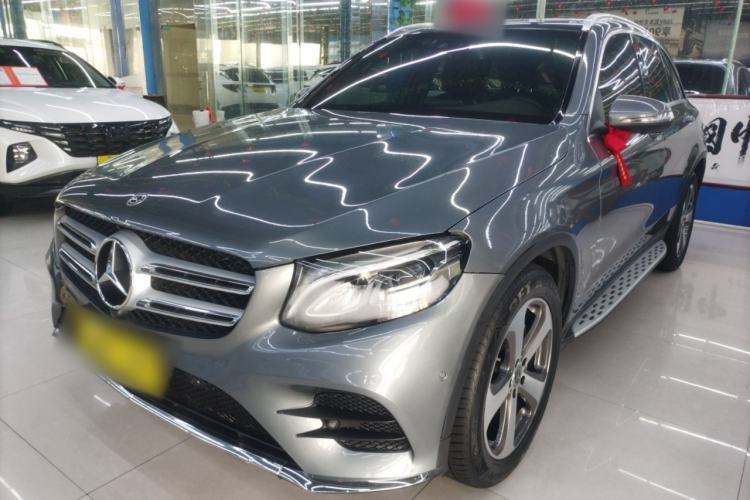 Used Mercedes-Benz GLC 2017 GLC 260 4MATIC Luxury Model Guazi used car, China used car export, Used car for sale, Used Mercedes-Benz cars, Cheapest cars for sale