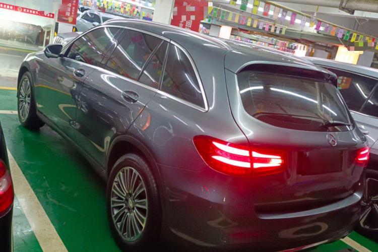 Used Mercedes-Benz GLC 2017 GLC 260 4MATIC Dynamic Edition Rear Left 45 Deg