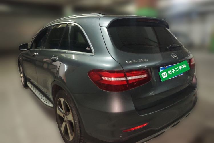 Used Mercedes-Benz GLC 2017 GLC 260 4MATIC Luxury Model Rear Left 45 Deg
