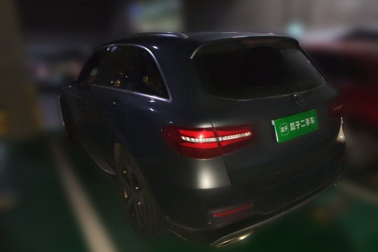 Used Mercedes-Benz GLC 2017 GLC 260 4MATIC Luxury Model Rear Left 45 Deg
