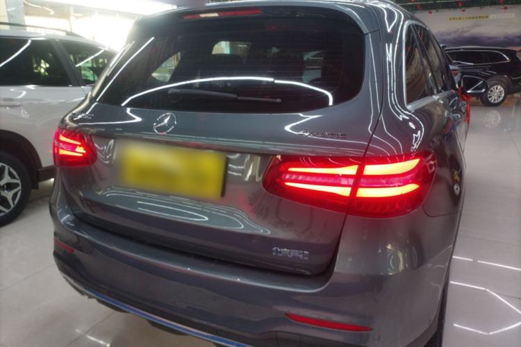 Used Mercedes-Benz GLC 2017 GLC 260 4MATIC Luxury Model Rear