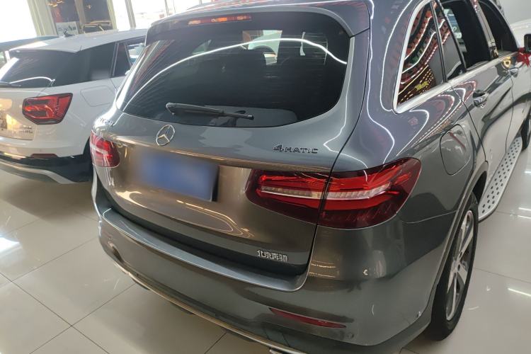 Used Mercedes-Benz GLC 2017 GLC 260 4MATIC Luxury Model Rear