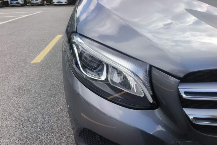 Used Mercedes-Benz GLC 2017 GLC 200 4MATIC Right Front Headlight