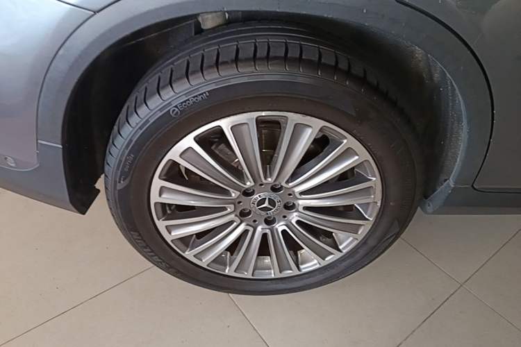 Used Mercedes-Benz GLC 2017 GLC 260 4MATIC Dynamic Edition Right Rear Wheel Hub