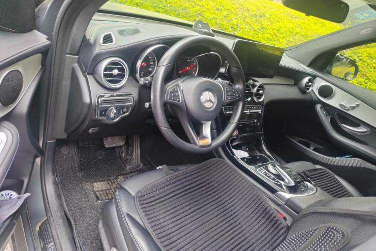 Used Mercedes-Benz GLC 2017 GLC 200 4MATIC Steering Wheel