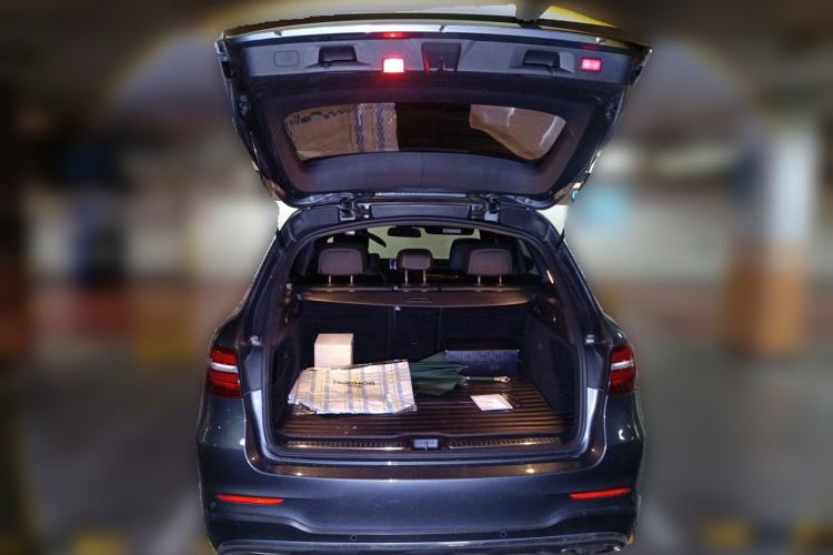 Used Mercedes-Benz GLC 2017 GLC 260 4MATIC Dynamic Edition Trunk