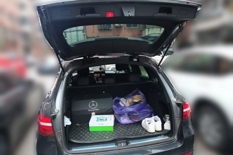 Used Mercedes-Benz GLC 2017 GLC 200 4MATIC Trunk
